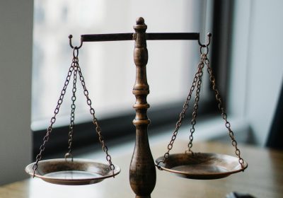 Contribution pour l’accès au juge – Le péril annoncé du droit des citoyens à recourir à la justice